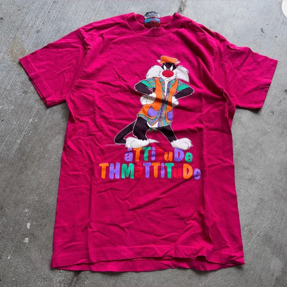 1993 Vintage Looney Tunes Sylvester the Cat Pink Tee